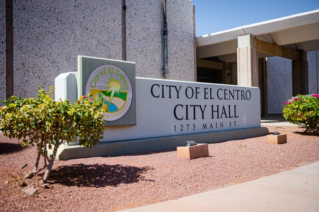 Photo of City Hall sign